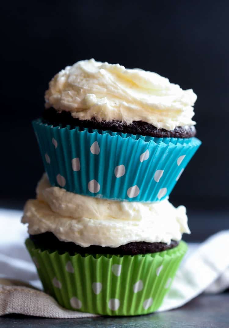 Why Heritage Frosting Beats Buttercream: Light, Fluffy & Delicious